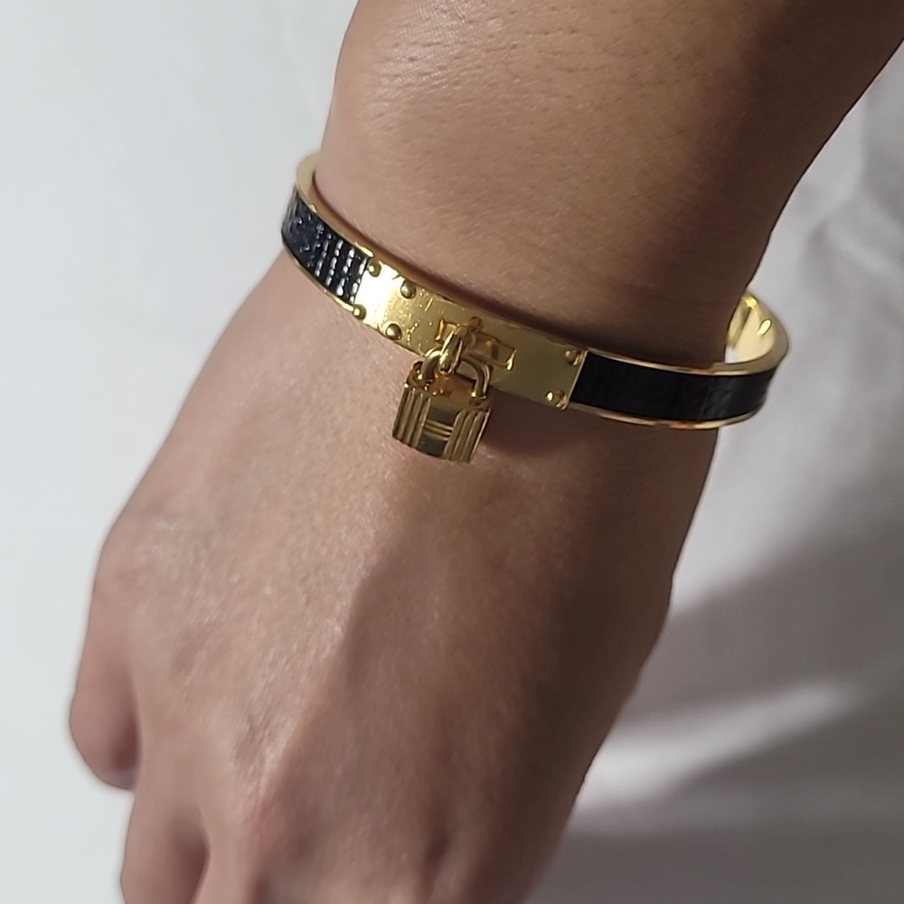Hermes lizard bangle
